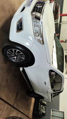 NISSAN FRONTIER 2.3 16V TURBO DIESEL XE CD 4X4 AUTOMÁTICO
